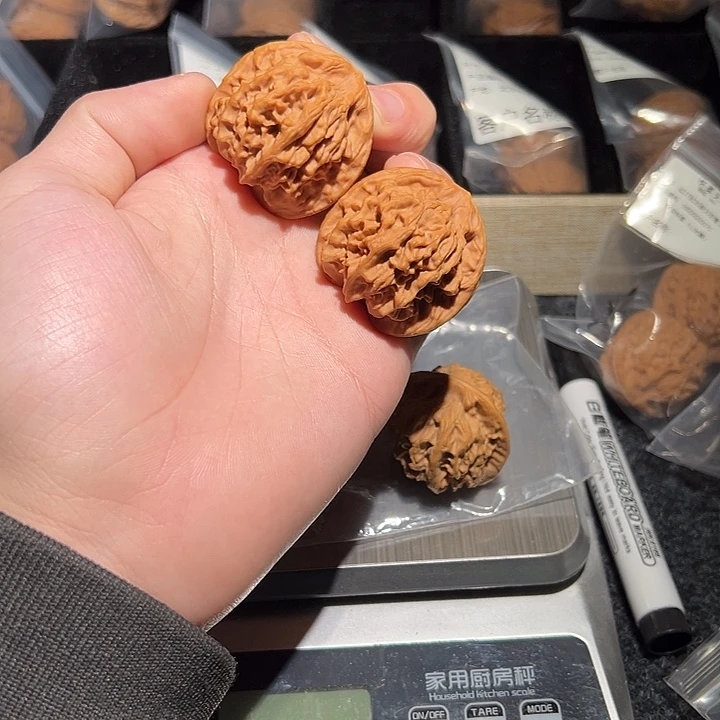 一****猴头核桃吊坠怀柔天地