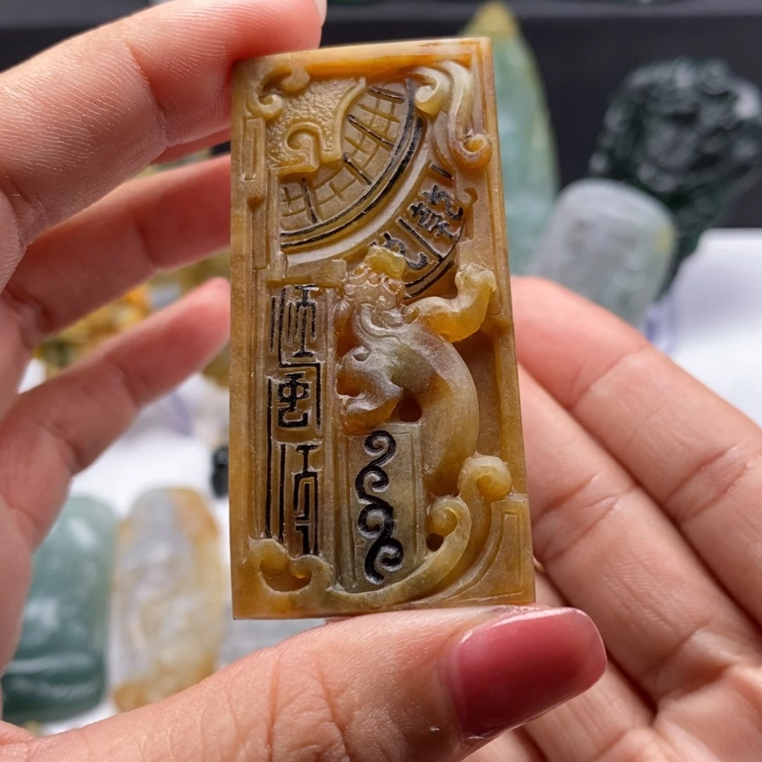 定制翡翠未镶嵌仿古k