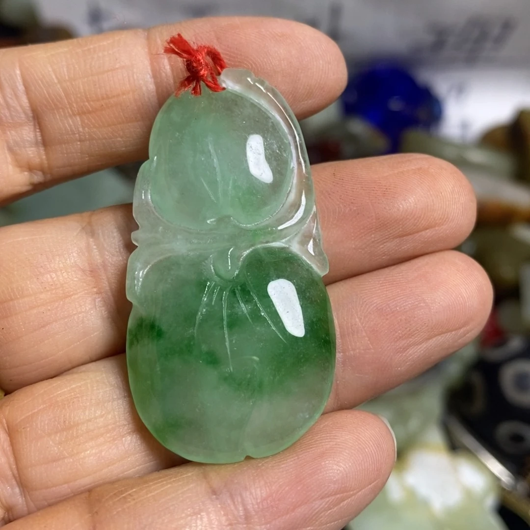 滴血莲花菩提吊坠