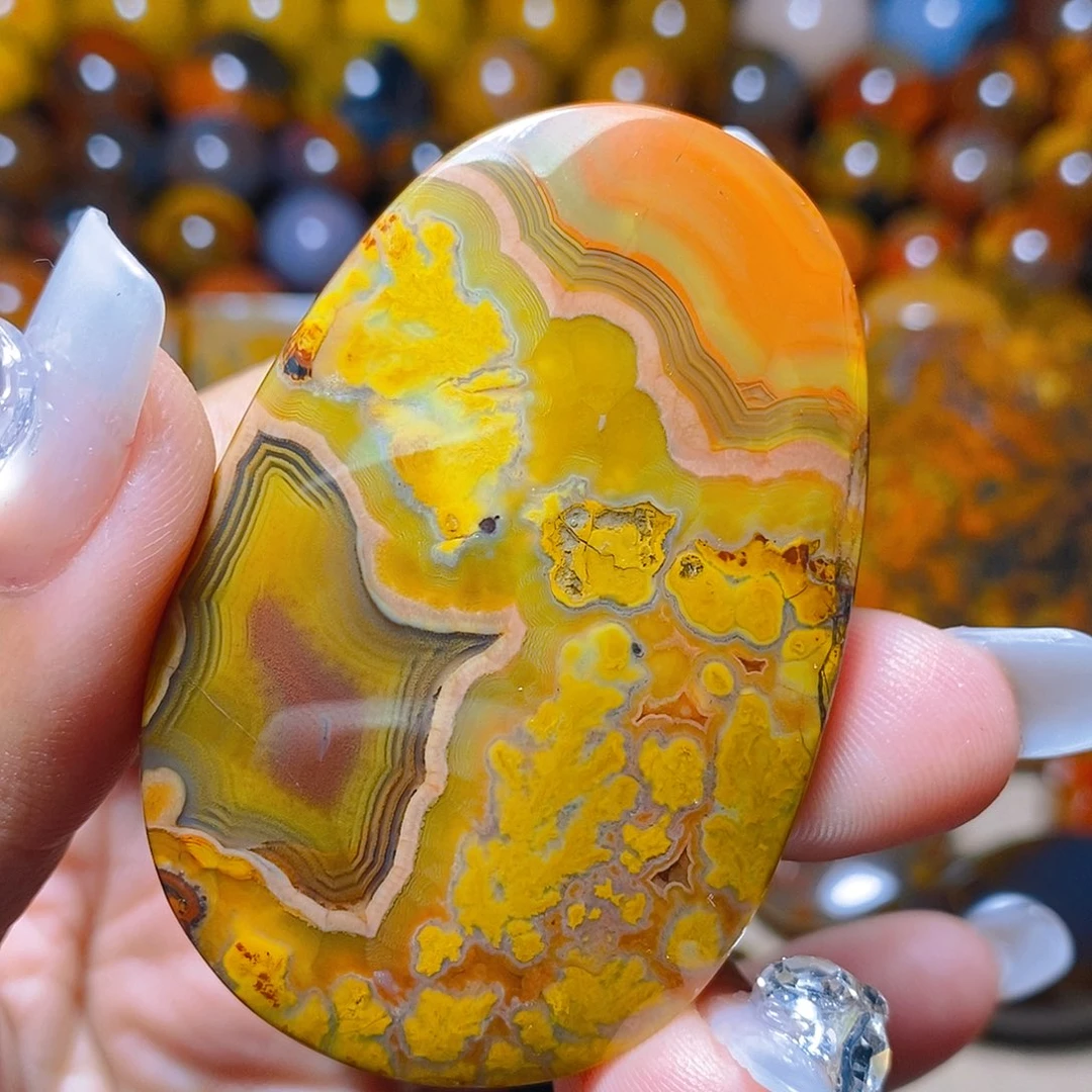 未镶嵌颈饰玛瑙/玉髓