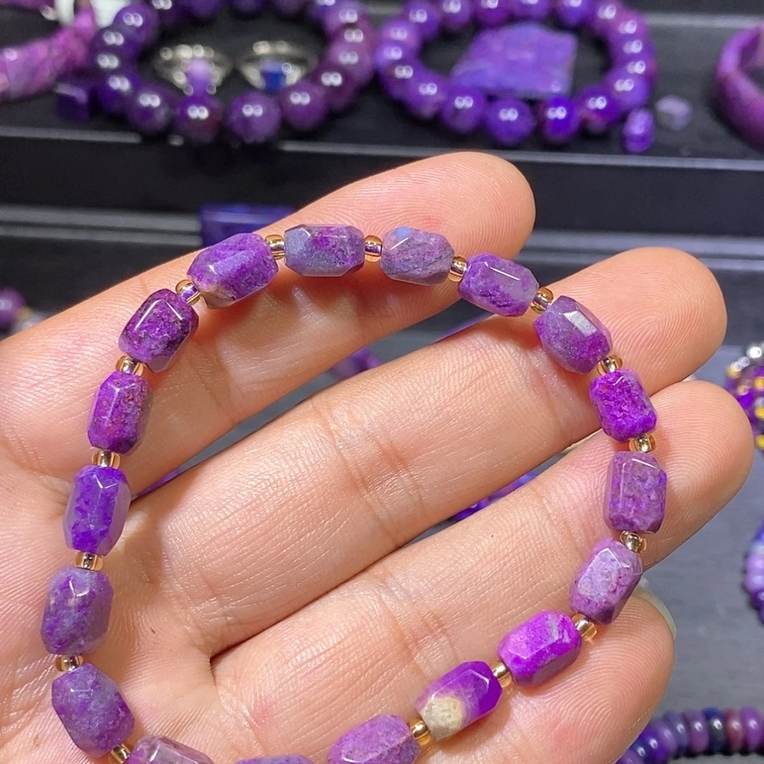 苏纪石（舒俱来）未镶嵌南非舒俱来桃红樱花钻切项链