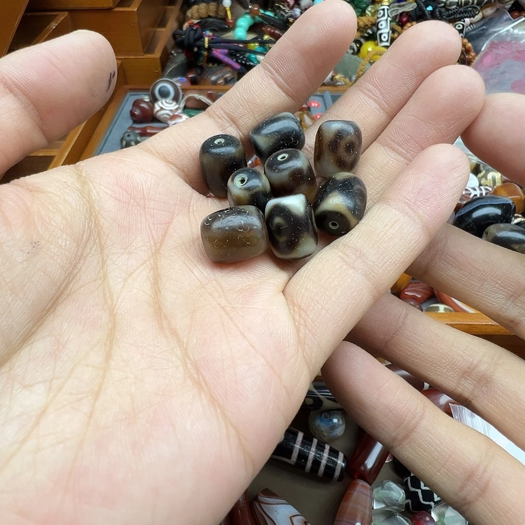 玛瑙/玉髓未镶嵌珠宝半成品