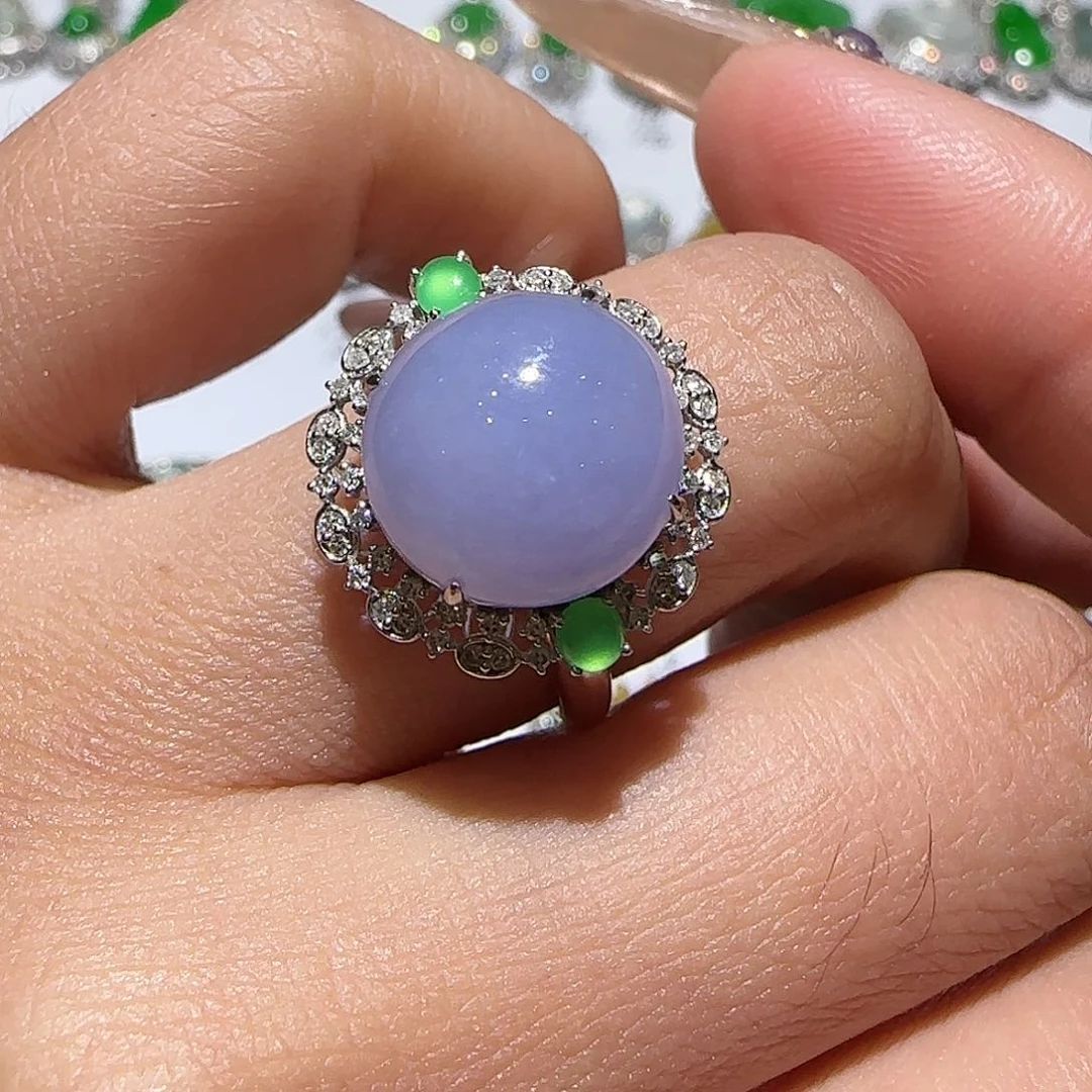 【闪购商品】18K金镶嵌戒指翡翠天然