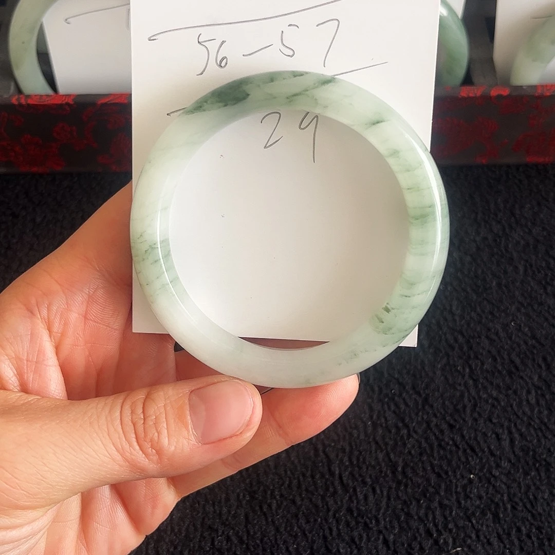 石英质玉未镶嵌手镯89