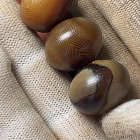 蜀***君玛瑙/玉髓未镶嵌珠子