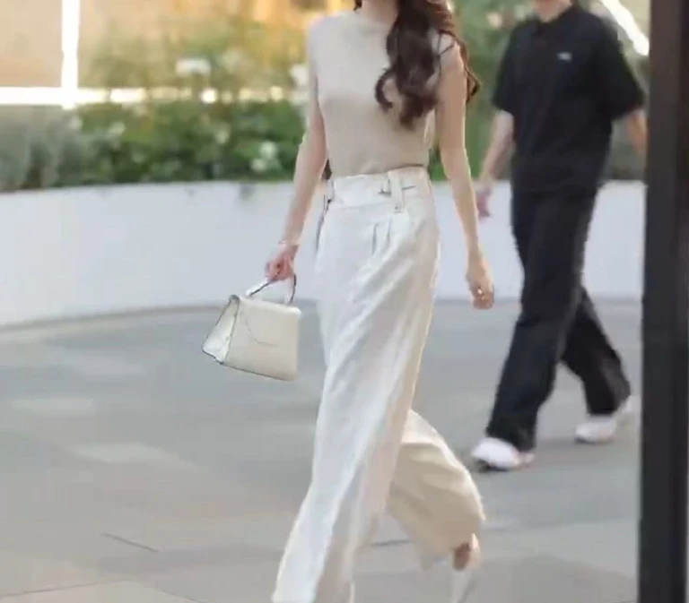 时尚潮流百搭精品女装zsx36363