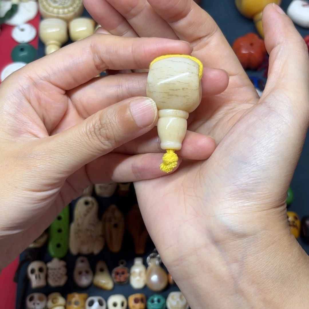 配饰等都可进行切割制作工艺