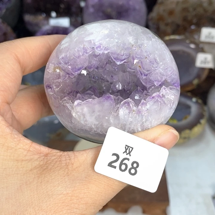 未镶嵌水晶大型摆件（非配饰）