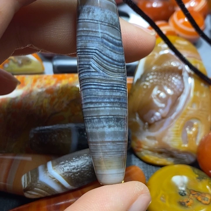 玛瑙/玉髓未镶嵌颈饰