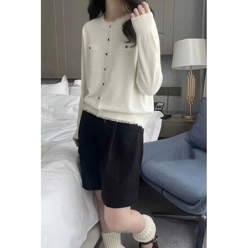 28617-3392圆领毛边长袖毛针织衫