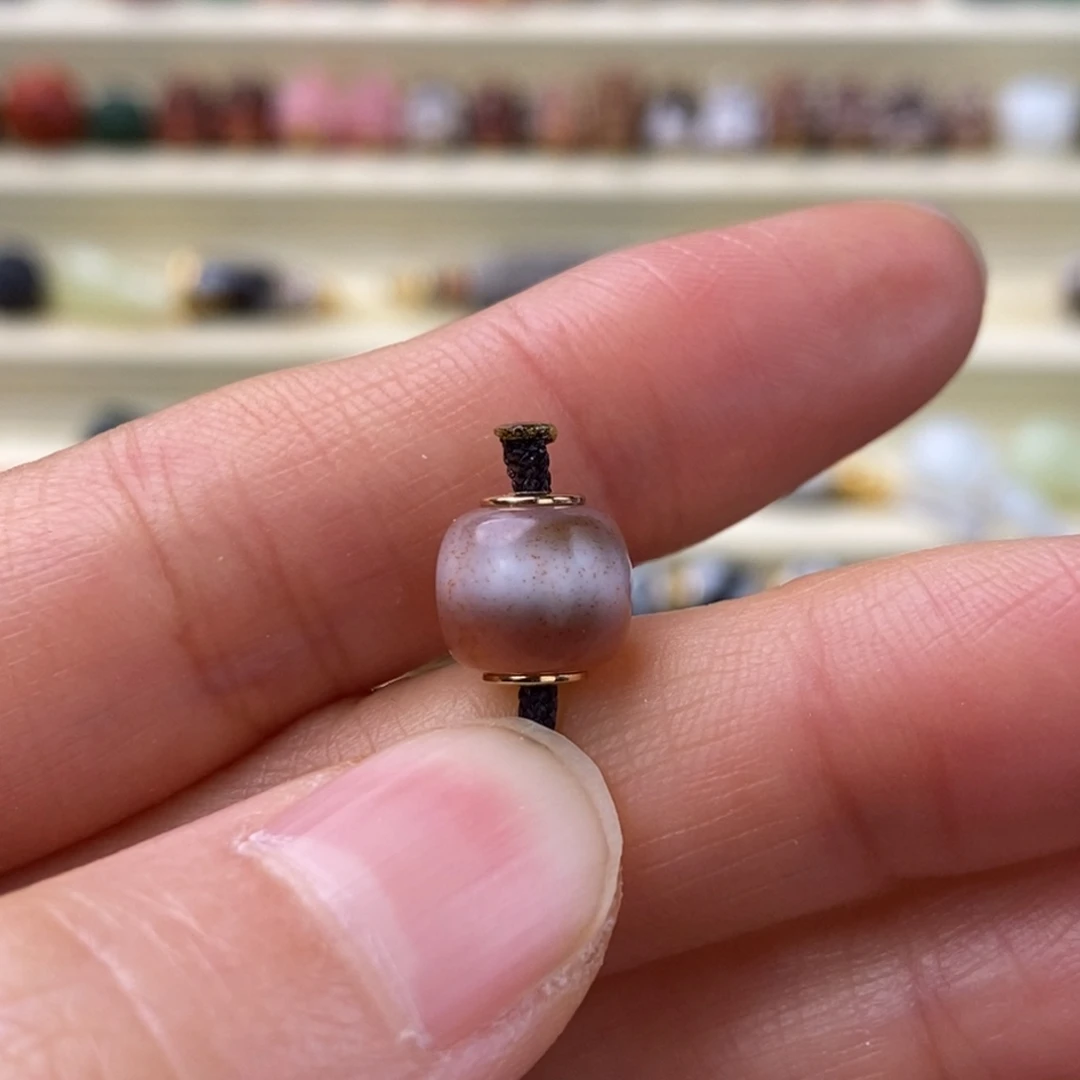 玛瑙/玉髓18K金镶嵌颈饰
