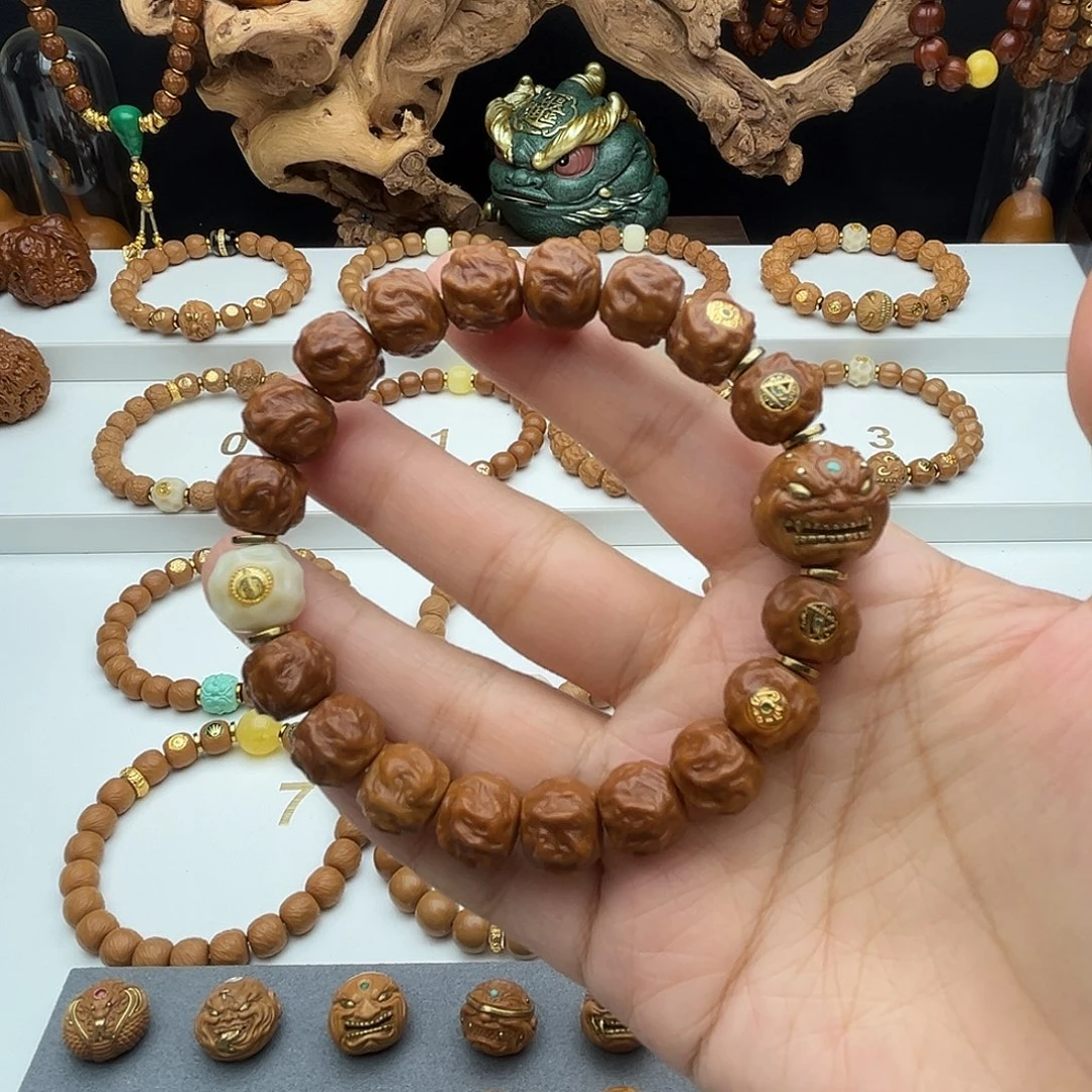 吊坠猴头核桃猴头核桃手串