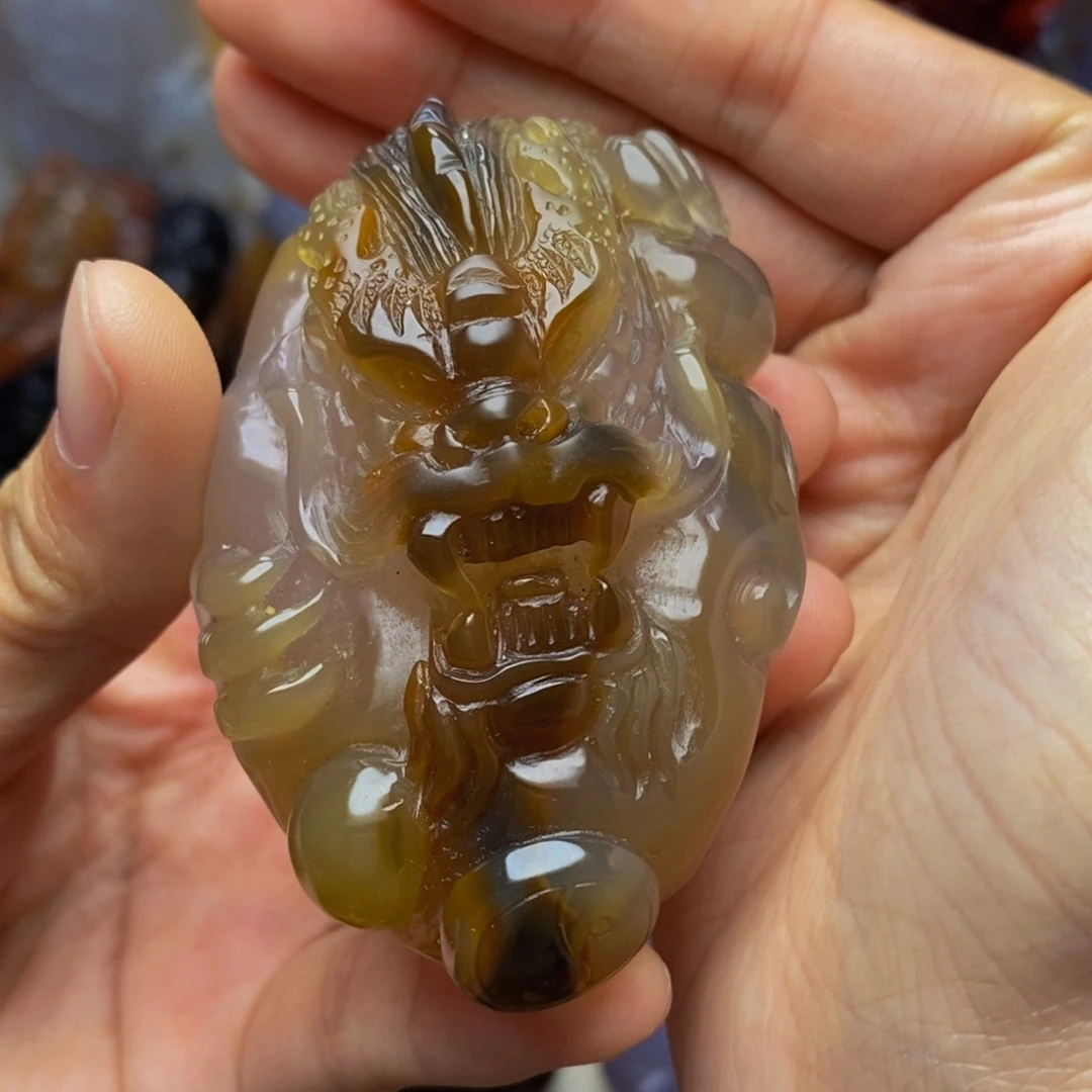 玛瑙/玉髓手把件未镶嵌