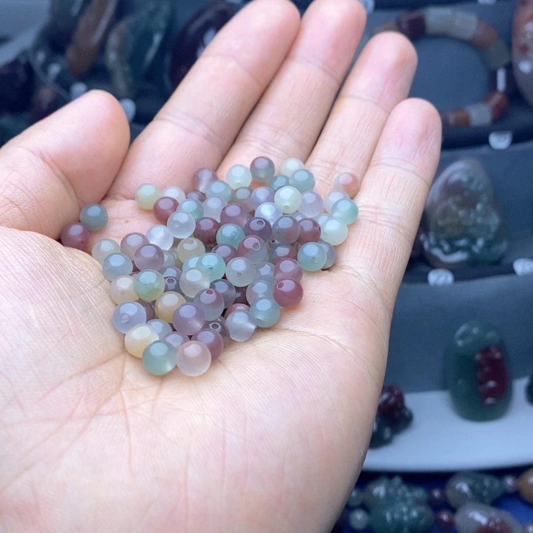 玛瑙/玉髓颈饰未镶嵌林***风