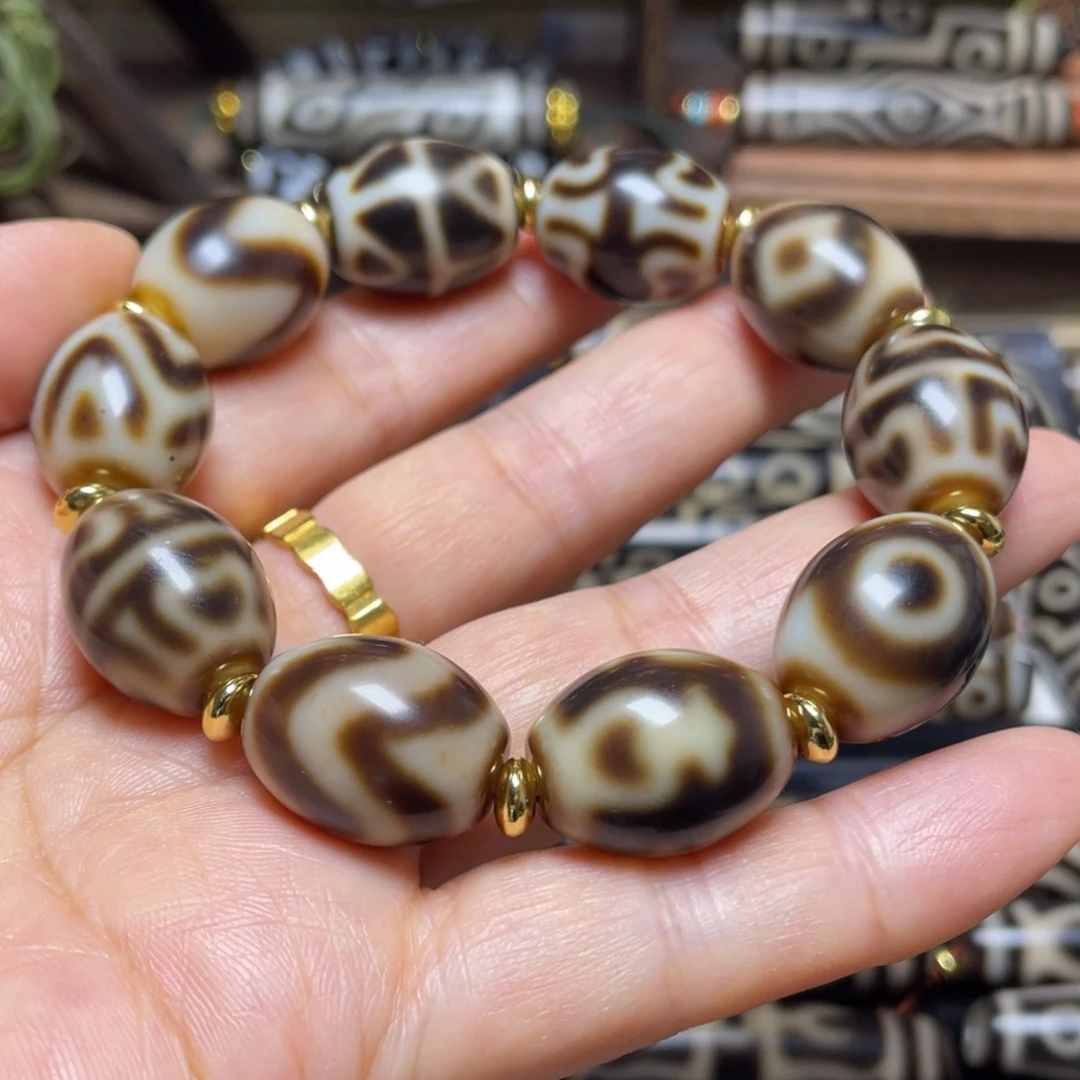 玛瑙/玉髓未镶嵌珠宝奇石1