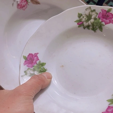 香榧木任****）Fgfgghghghvgg