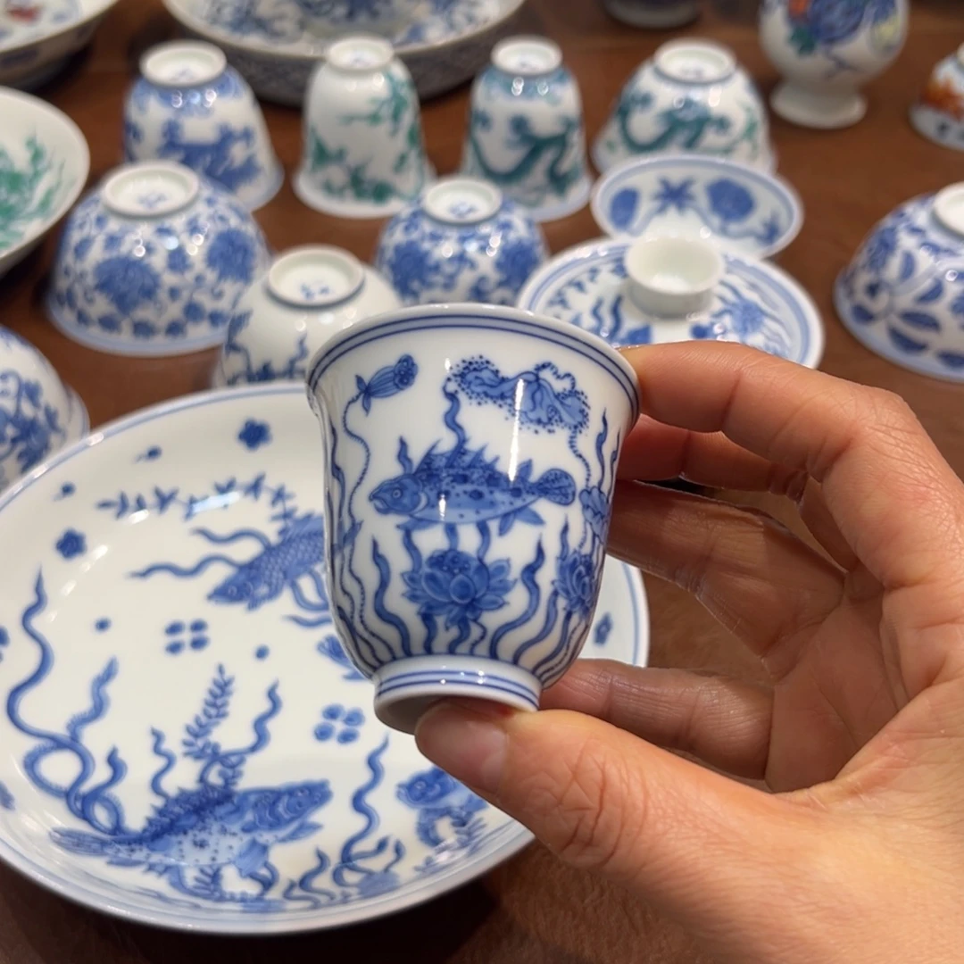 青花鱼藻纹闻香杯60毫升