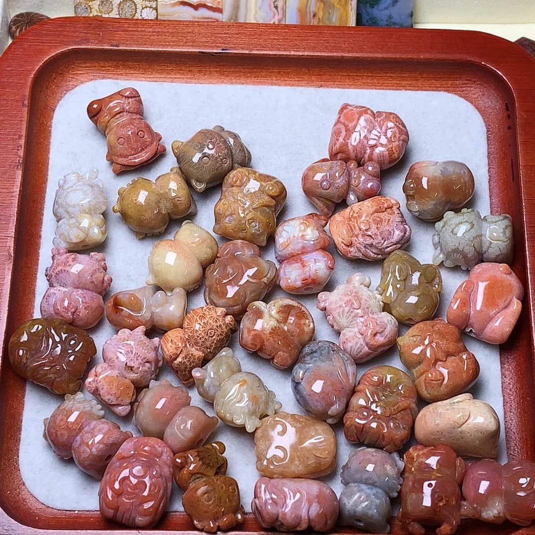 石英质玉颈饰未镶嵌风*标