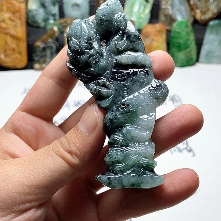 翡翠未镶嵌颈饰翡翠a货