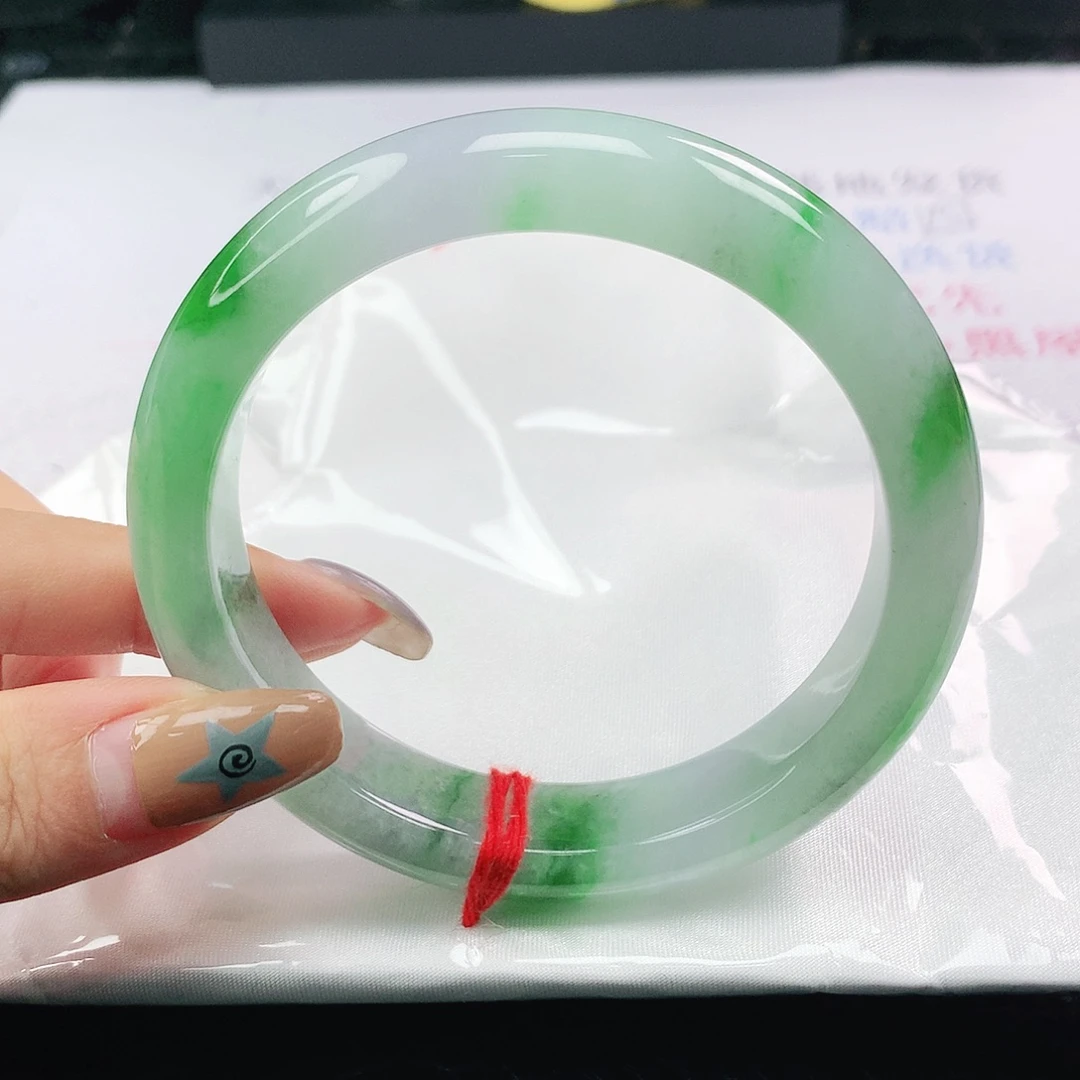 翡翠未镶嵌手镯翡翠61.2飘阳绿正圈