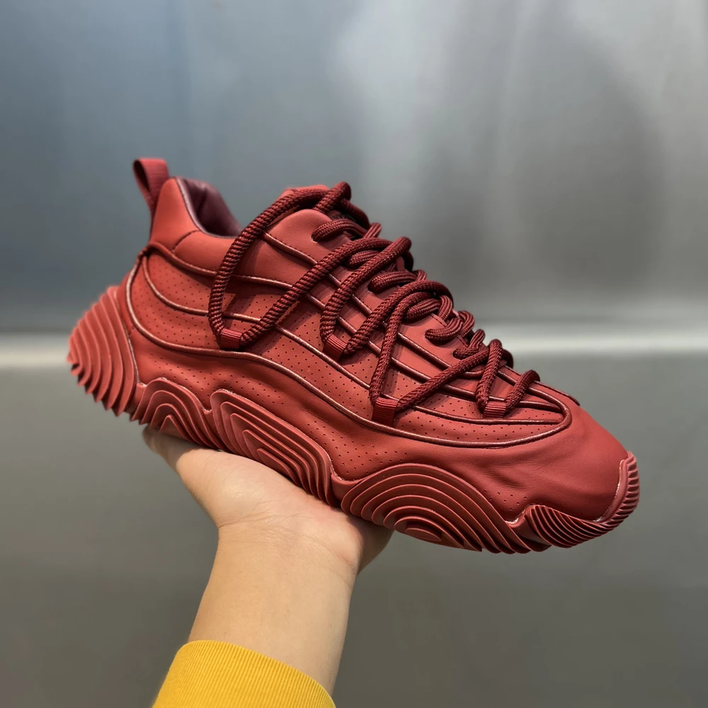 轻奢纯色老爹鞋2025新款时尚运动百搭软底防滑舒适男士潮流休闲鞋