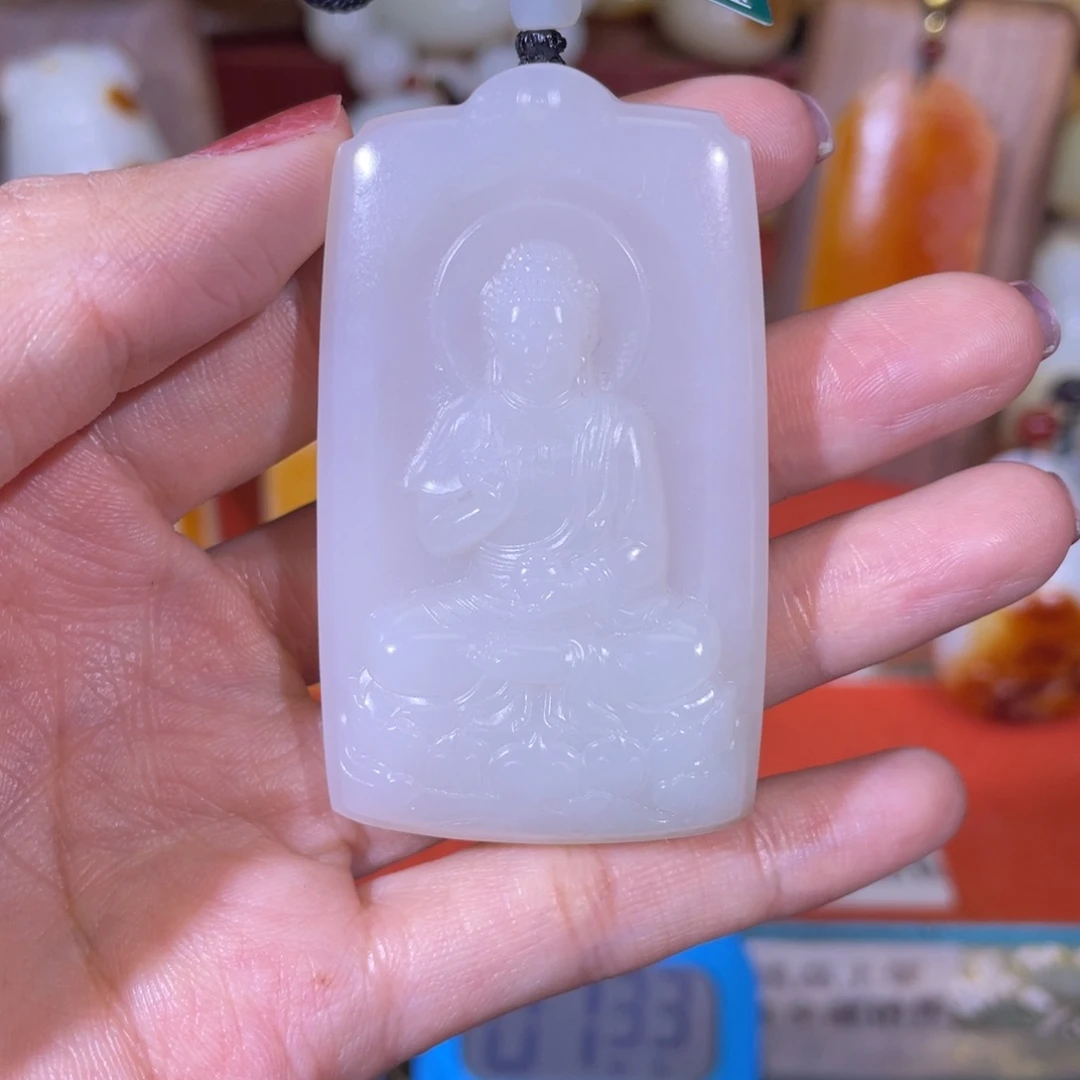 维***。和田玉未镶嵌挂件