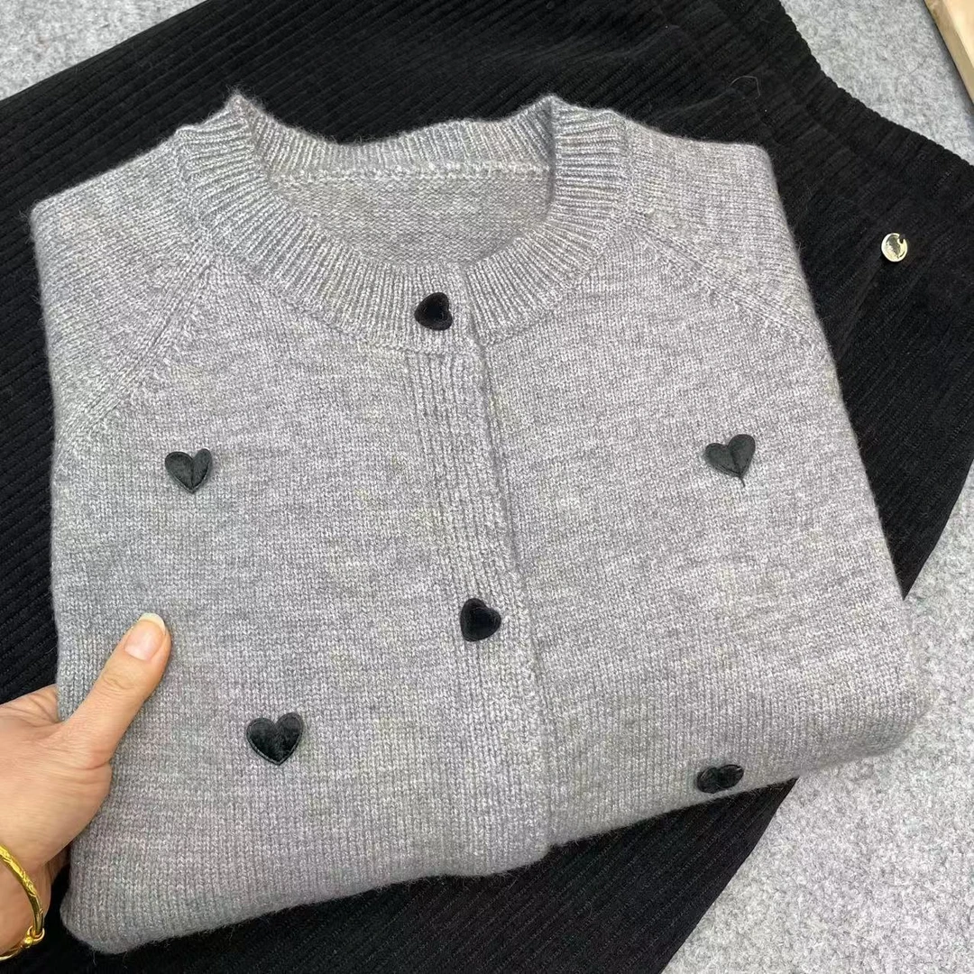 长袖纯色圆领毛针织衫时尚气质女装灰色开衫网红休闲外穿2025新款