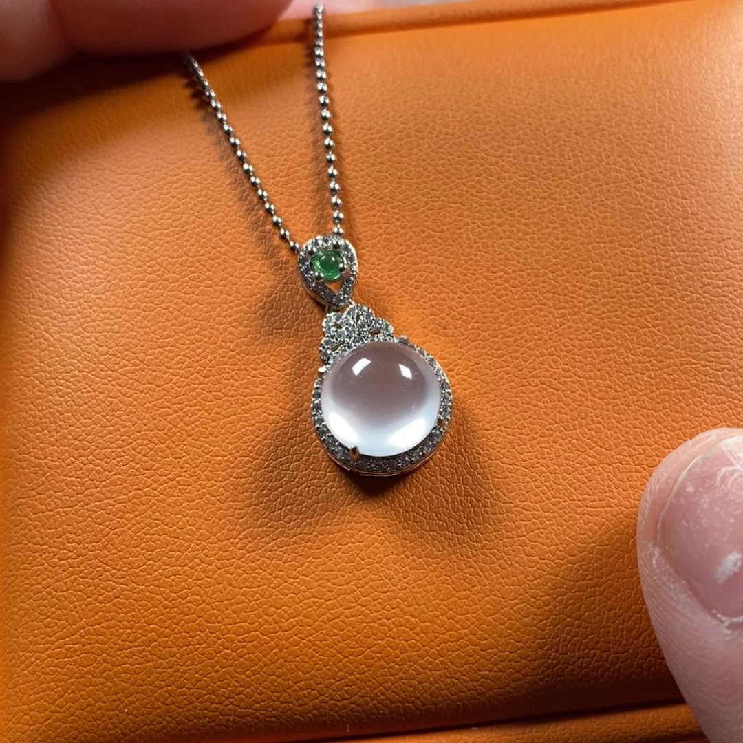 石英质玉合金颈饰蛋面