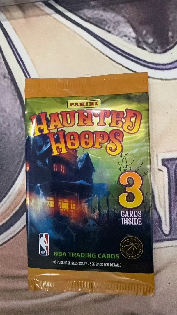 帕尼尼NBA球星卡万圣节卡墙版（默认代拆，未成年禁止下单）