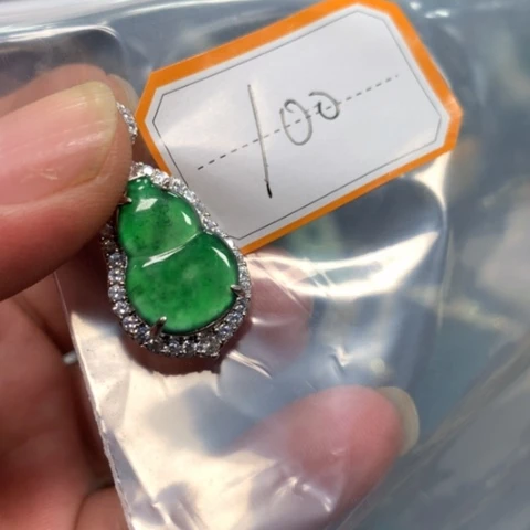 【闪购商品】颈饰未镶嵌翡翠