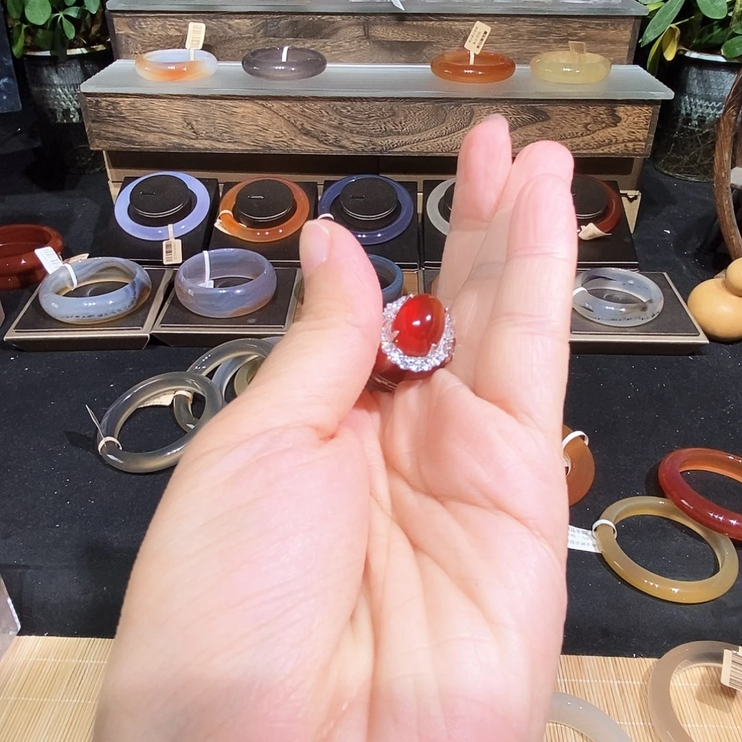 妍***崽玛瑙/玉髓银S925镶嵌戒指
