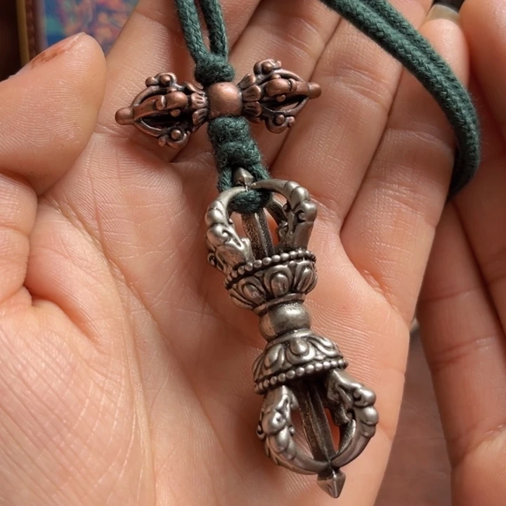 颈饰琉璃金*偉喜欢的朋友