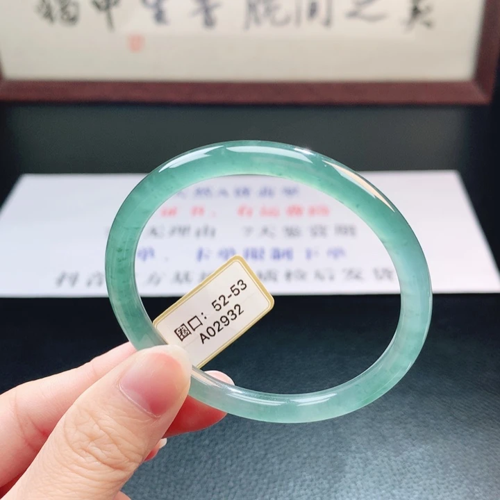翡翠未镶嵌手镯翡翠手镯56