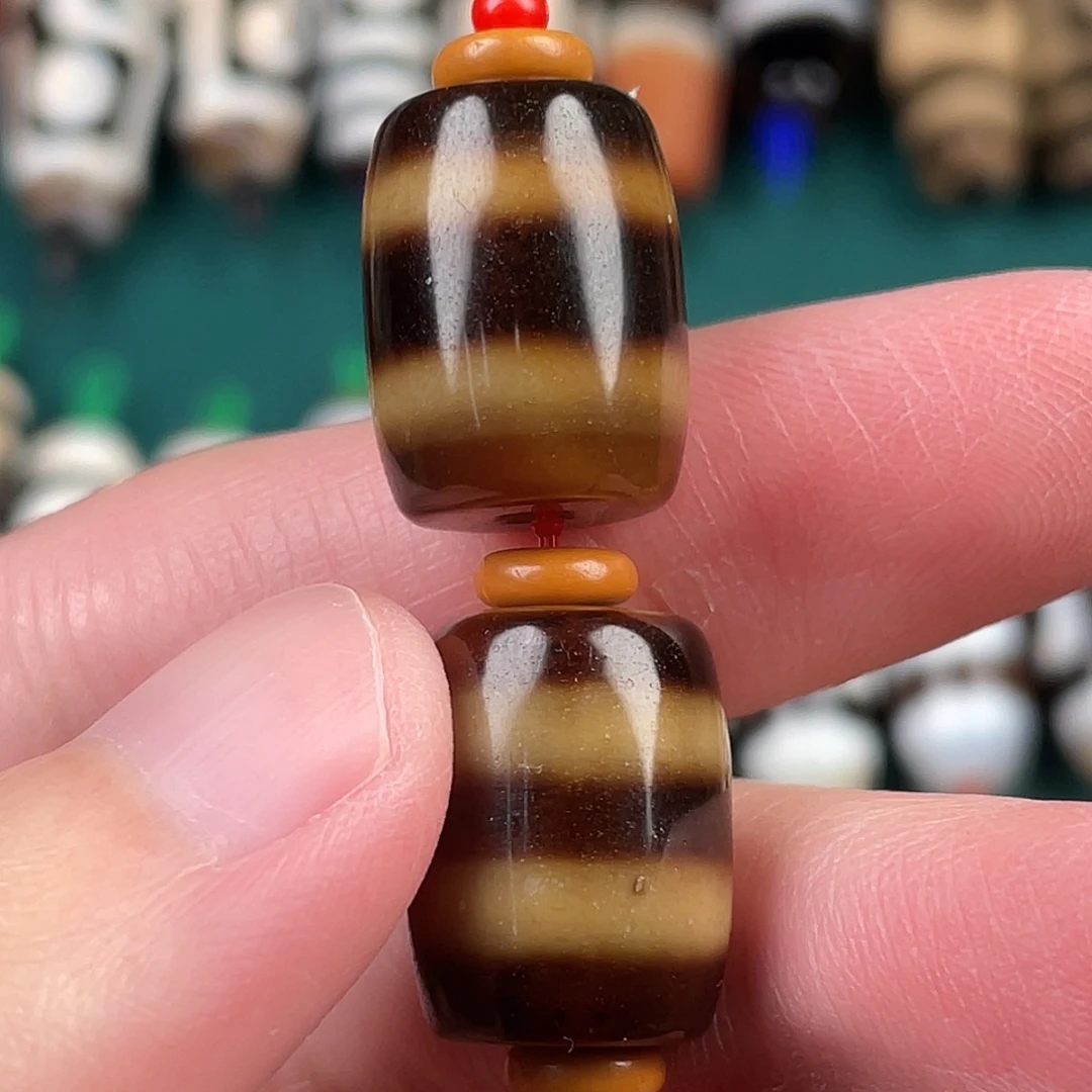 玛瑙/玉髓（覆膜）裸珠16 12 线珠一串