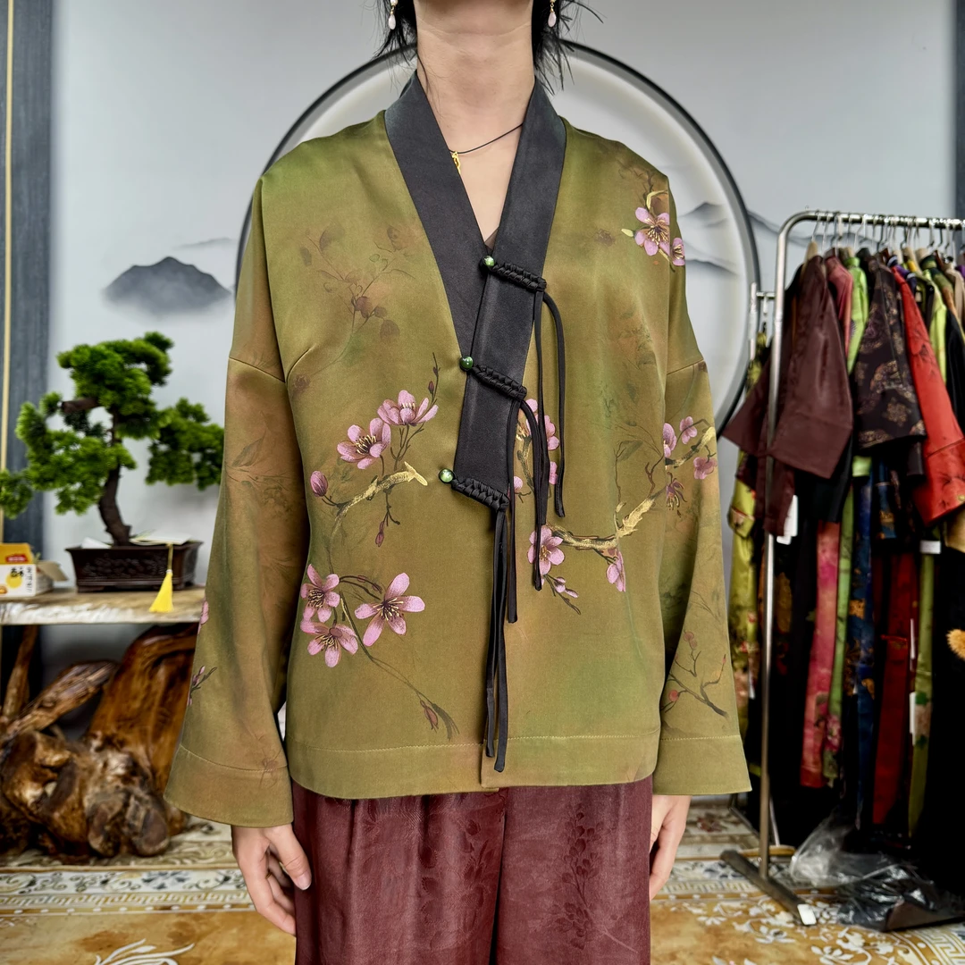 60姆米绿色梅花手绘外套100桑蚕丝香云纱面料中国风