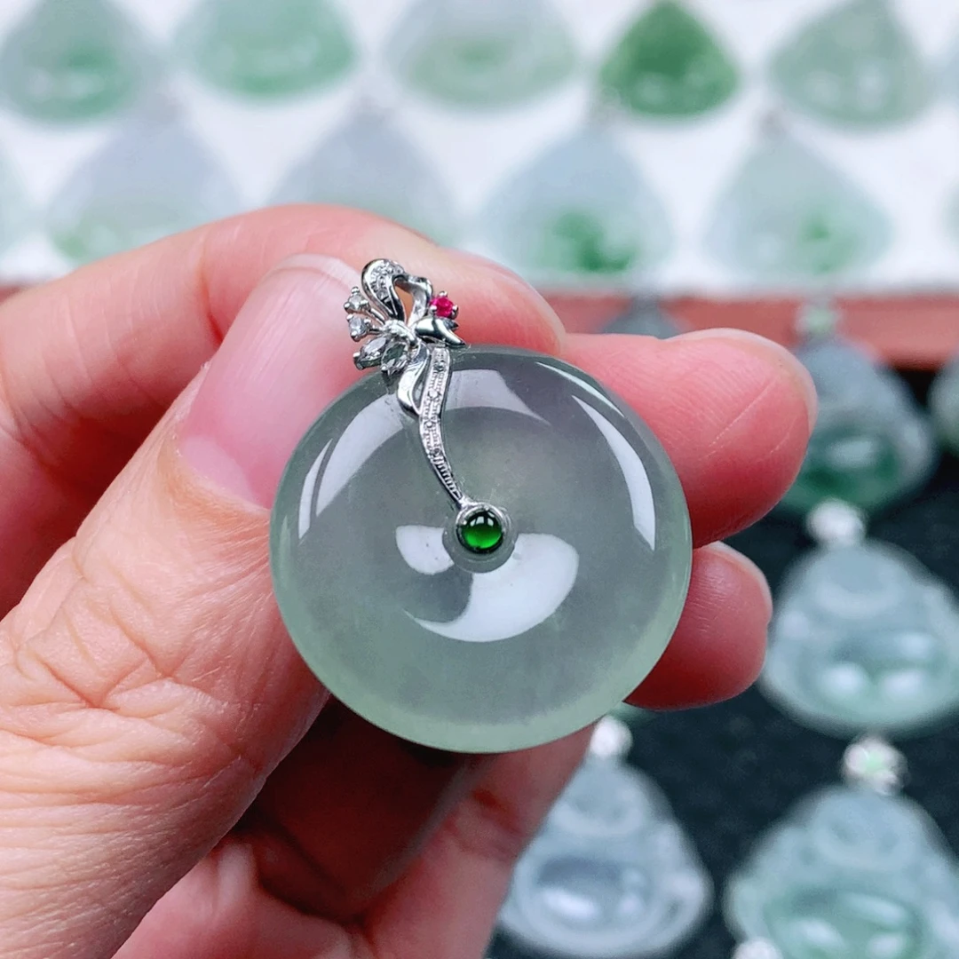 翡翠18K金镶嵌吊坠(不含链)