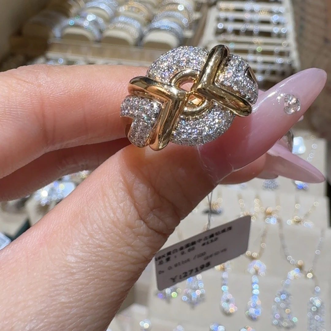 18K金镶嵌戒指/指环钻石