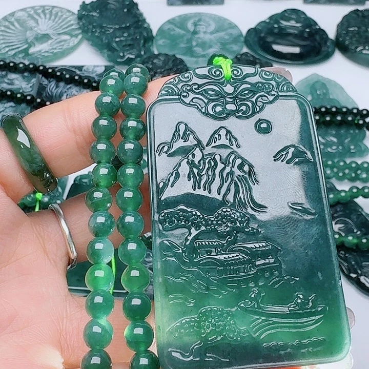 翡翠未镶嵌颈饰111