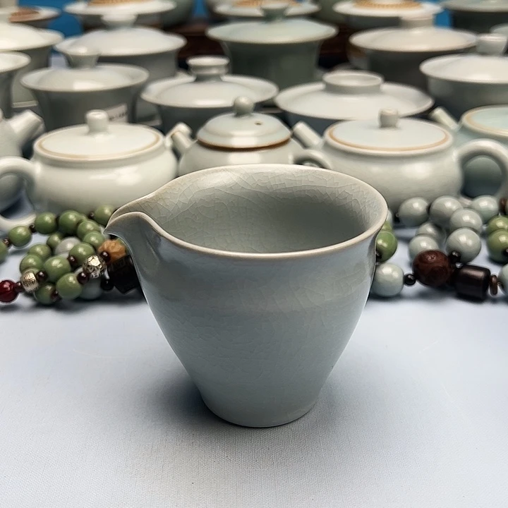 杯微微暇仿古月白釉公道杯原矿原釉原产地