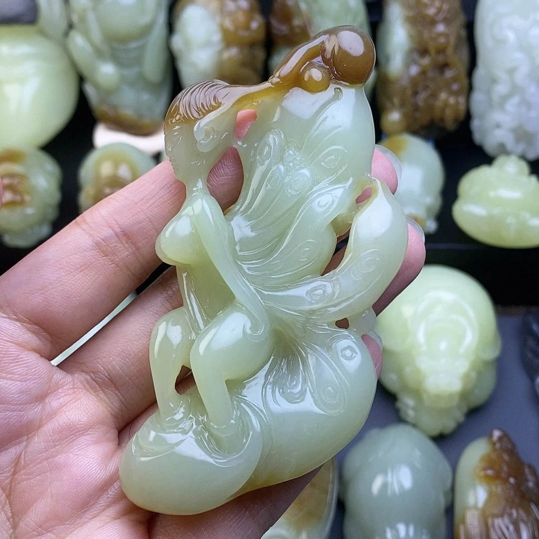 未镶嵌和田玉把件