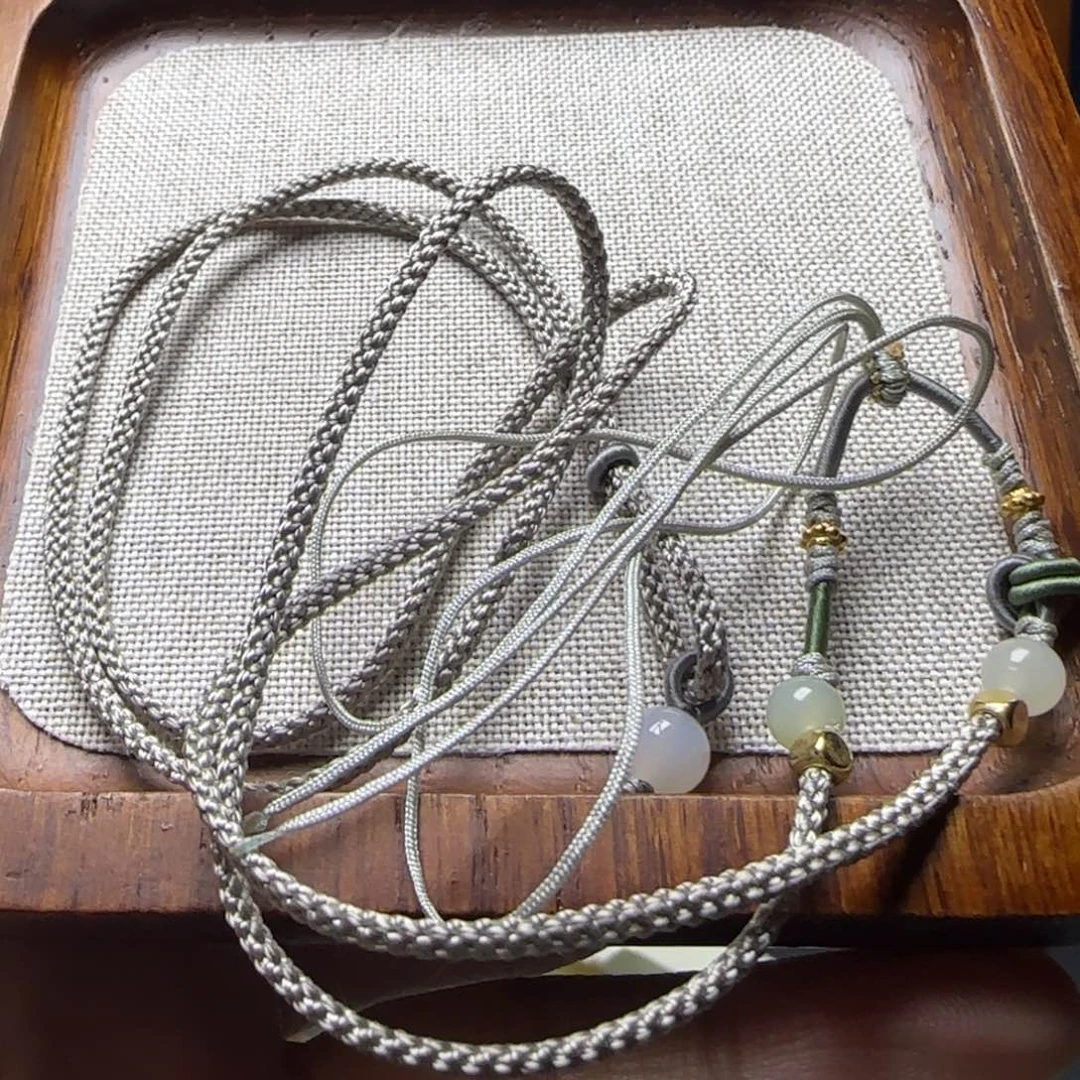 颈饰未镶嵌和田玉香*儿