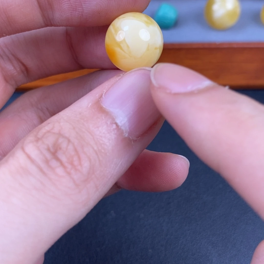 琥珀未镶嵌裸石皮色26