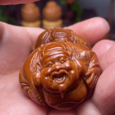 橄榄核把件横财手球一对3.3左右