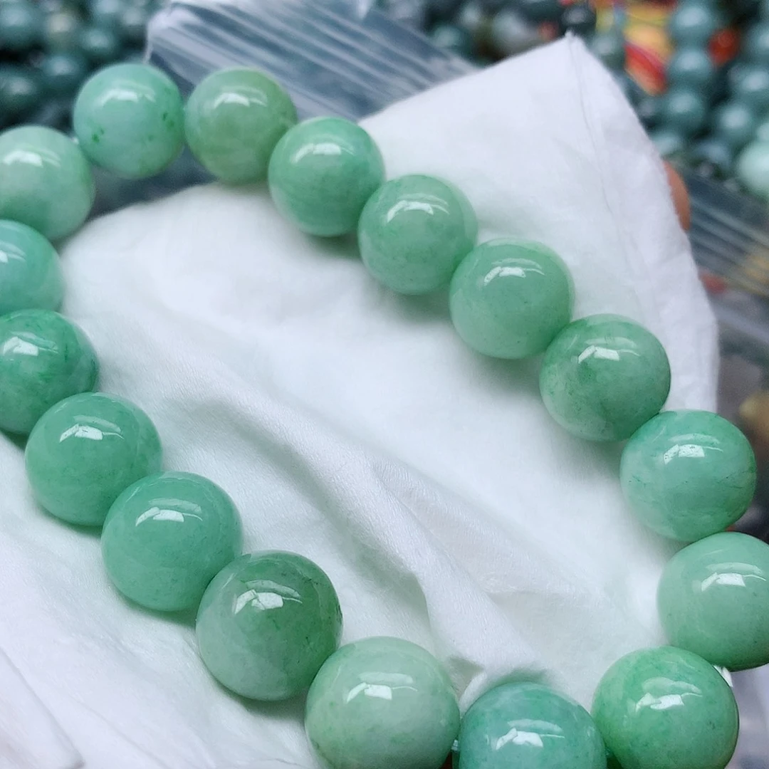 翡翠未镶嵌颈饰翡翠珠子