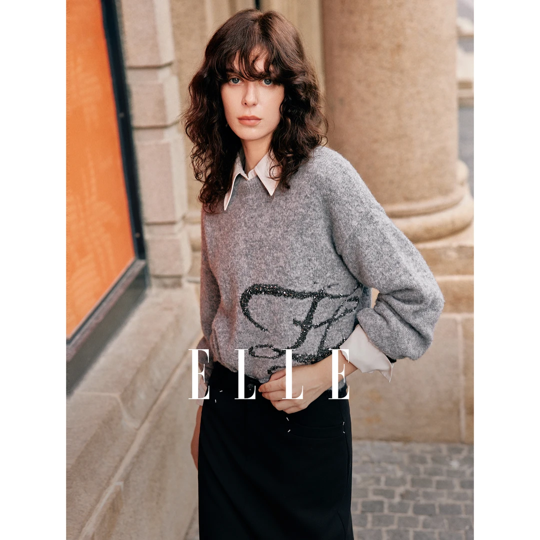 ELLE灰色设计感针织衫2024冬季新款气质慵懒宽松毛衣上衣EM49513
