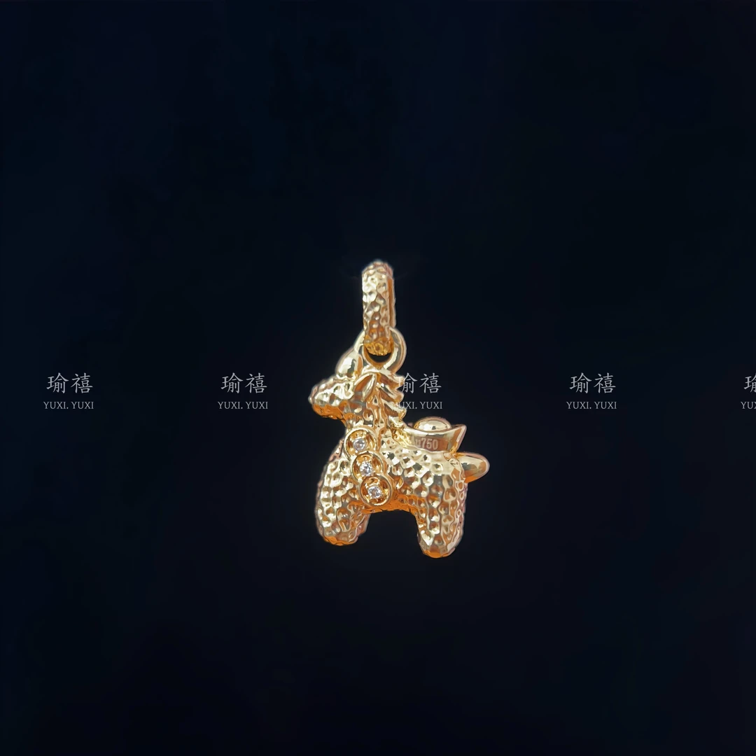 18k金小马AU750马上有钱马到成功吊坠搭配
