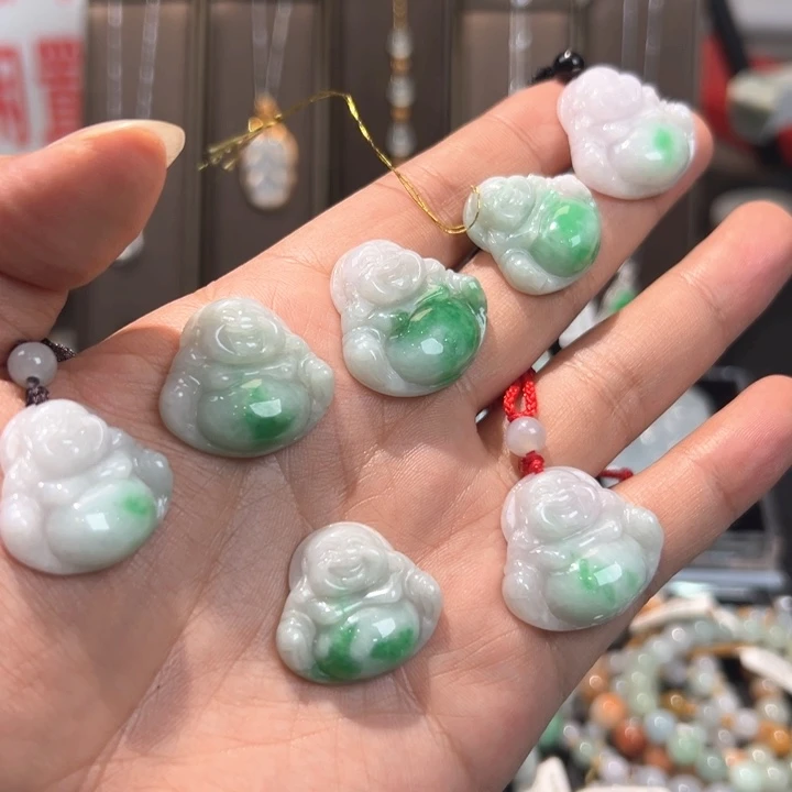 颈饰未镶嵌翡翠缅甸翡翠佛公