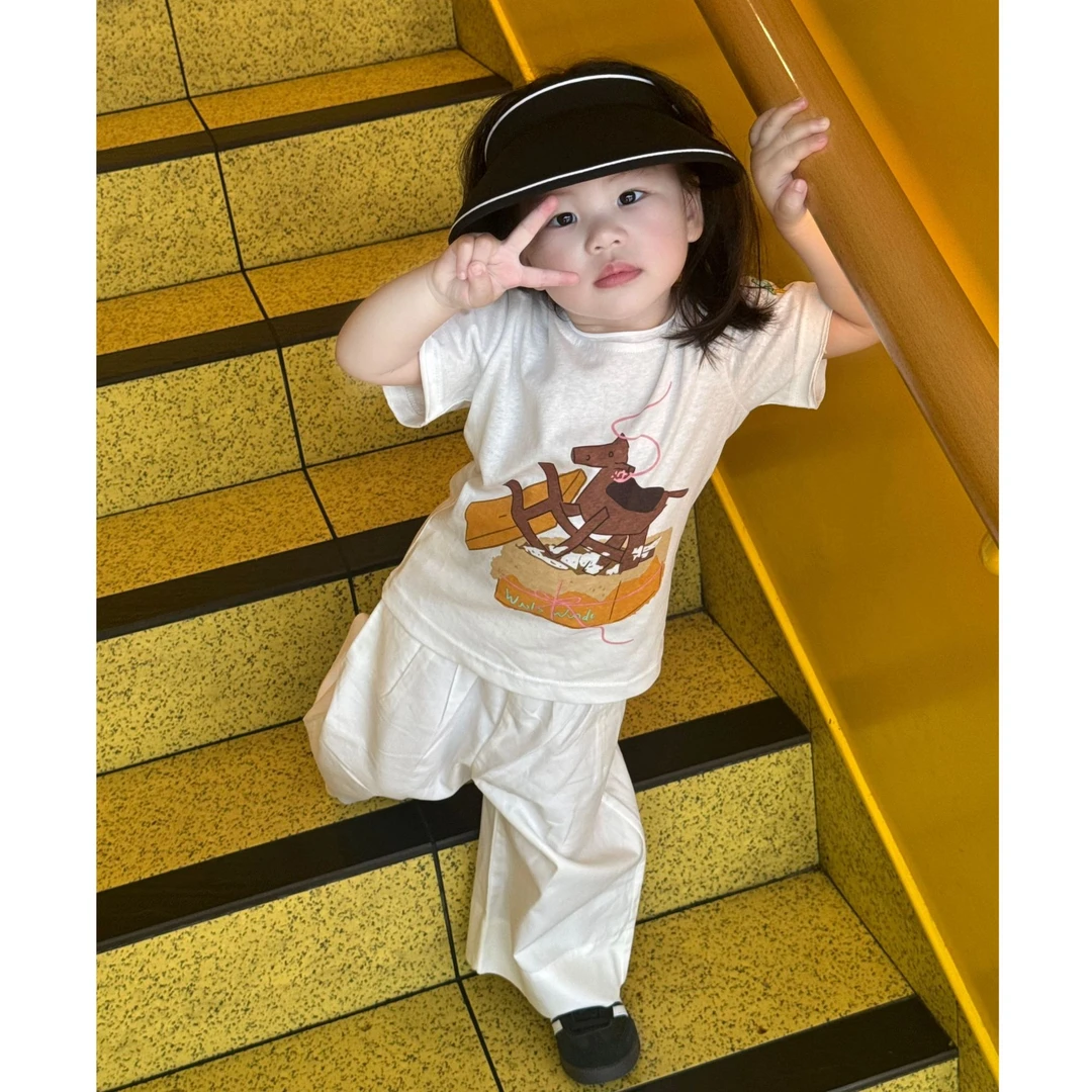 壹妈童装女童时髦套装夏季新款洋气女宝休闲卡通印花短袖白色长裤