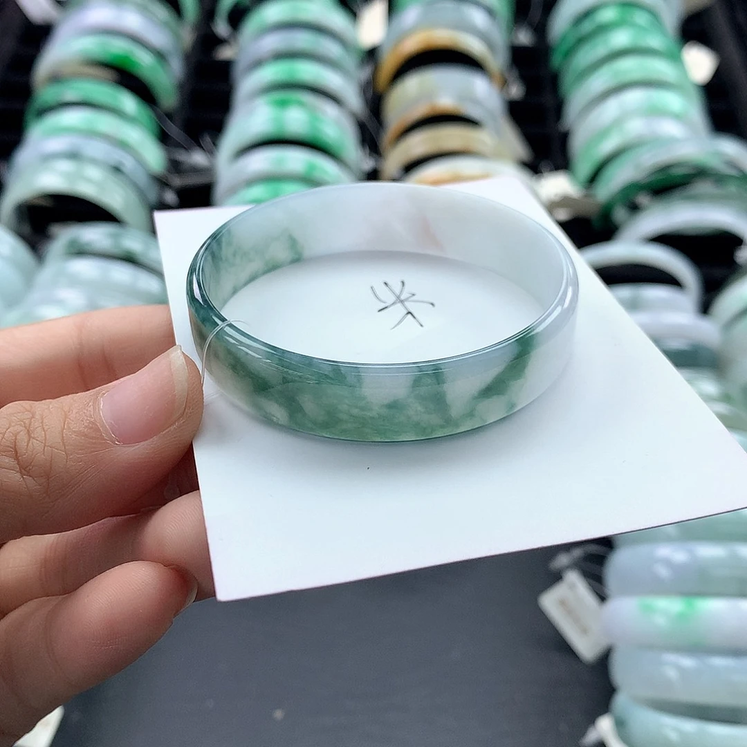 未镶嵌手镯翡翠公主方52-53