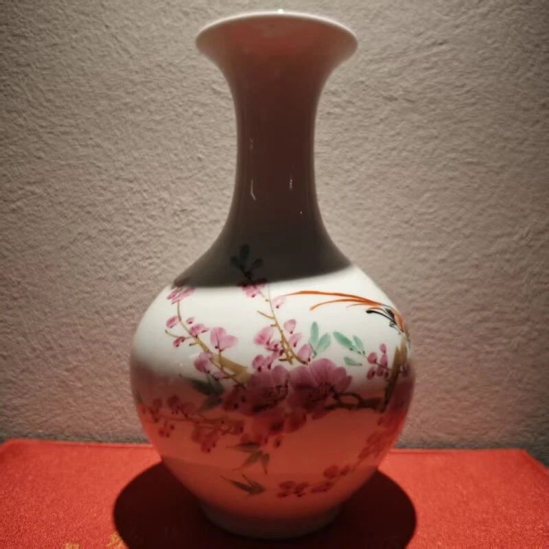 鸟语花香陶瓷赏瓶
